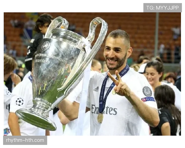 本泽马再创历史进球纪录，率领球队豪取胜利