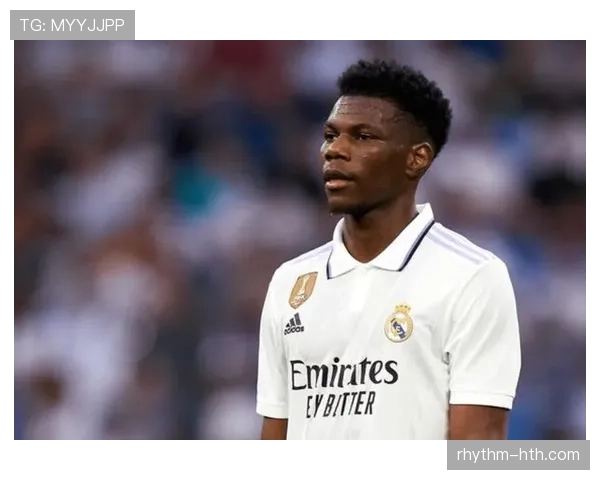 楚阿梅尼：中场新核崛起，引领未来足球战术变革